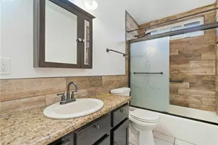 8211 Wilbarn, Paramount, CA 90723 - Photo 21