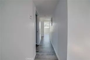 1348 W 41st Pl, Los Angeles, CA 90037 - Photo 9