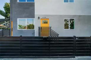 1348 W 41st Pl, Los Angeles, CA 90037 - Photo 3