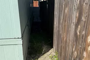 12700 Elliott, El Monte, CA 91732 - Photo 9