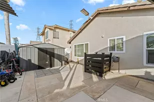 11466 Blackstone Ct, Fontana, CA 92337 - Photo 25