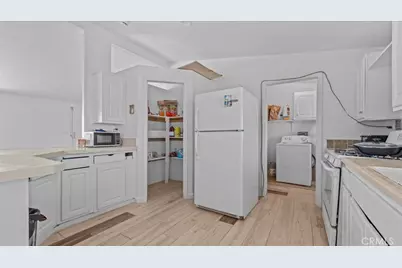 1227 Alfalfa, 29 Palms MCB, CA 92277 - Photo 11