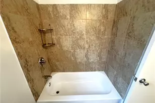 14230 Enadia Way, Van Nuys, CA 91405 - Photo 13