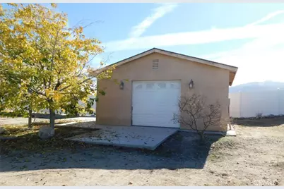 1861 Calaveras, Pinon Hills, CA 92372 - Photo 5