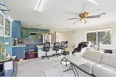 329 N Kathryn, Anaheim, CA 92801 - Photo 19