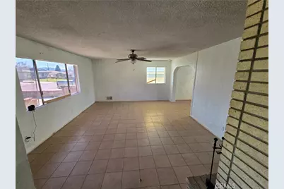 11067 Maureen, Cherry Valley, CA 92223 - Photo 7