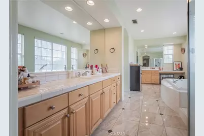 805 Silver Valley, Walnut, CA 91789 - Photo 25