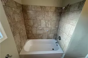 18147 Archwood St, Reseda, CA 91335 - Photo 31