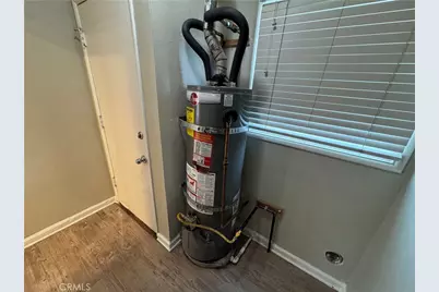 18147 Archwood Street, Reseda, CA 91335 - Photo 21