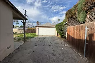18147 Archwood St, Reseda, CA 91335 - Photo 5