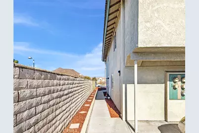 5748 Tilton Avenue, Rubidoux, CA 92509 - Photo 13