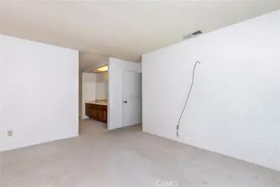 3244 E Avenue S2, Palmdale, CA 93550 - Photo 13