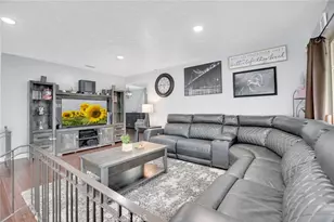 13928 Burning Tree, Victorville, CA 92395 - Photo 9