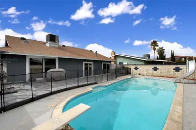 13928 Burning Tree, Victorville, CA 92395 - Photo 35