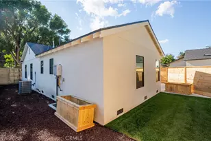 145 E Green St, Claremont, CA 91711 - Photo 13