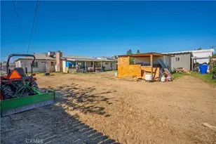 9431 Laurel Ave, Fontana, CA 92335 - Photo 17