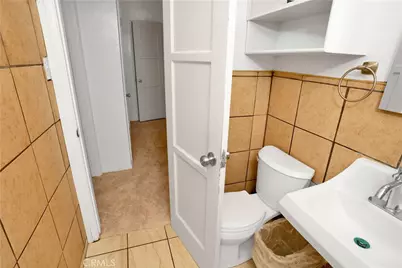 9431 Laurel Avenue, Fontana, CA 92335 - Photo 15