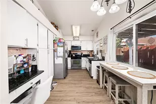 11355 Larchwood, Fontana, CA 92337 - Photo 9