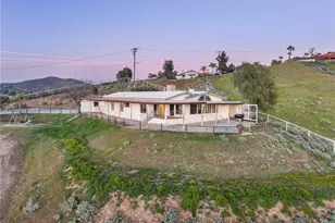 24050 Juanita, Menifee, CA 92587 - Photo 3