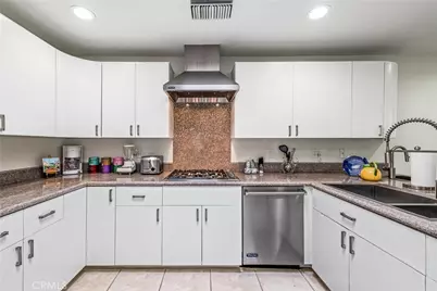 19 Cornell Drive, Rancho Mirage, CA 92270 - Photo 17