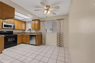 216 Whitney Ave, Pomona, CA 91767 - Photo 11