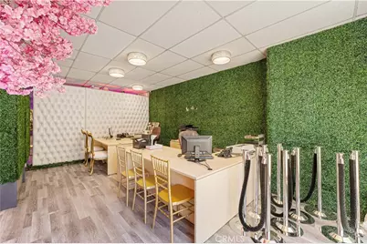 6265 Van Nuys Boulevard, Van Nuys, CA 91401 - Photo 49