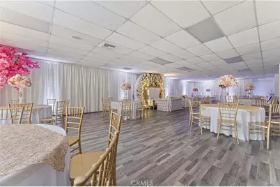 6265 Van Nuys Boulevard, Van Nuys, CA 91401 - Photo 37