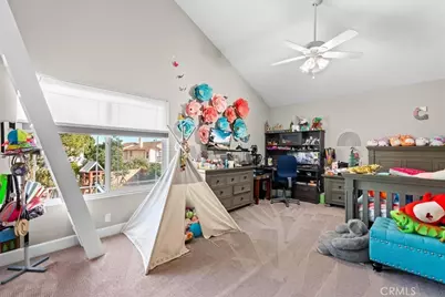 1646 Glenwood, Upland, CA 91784 - Photo 29