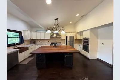 2489 Burt Street, Upland, CA 91784 - Photo 3