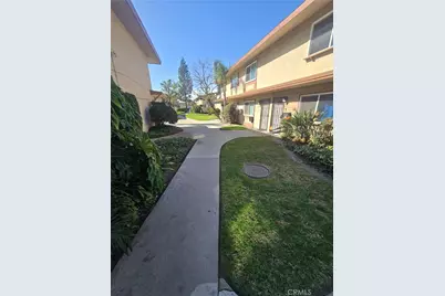 8792 Valley View #B, Buena Park, CA 90620 - Photo 17