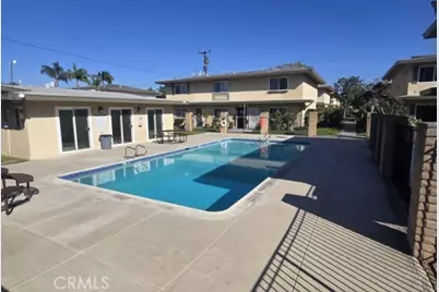 8792 Valley View #B, Buena Park, CA 90620 - Photo 17