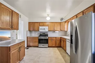 3845 Hollypark, Los Angeles, CA 90039 - Photo 15