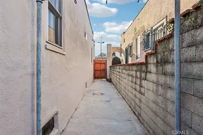 3845 Hollypark, Los Angeles, CA 90039 - Photo 27