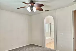 13953 Tawney Ridge Ln, Victorville, CA 92394 - Photo 27