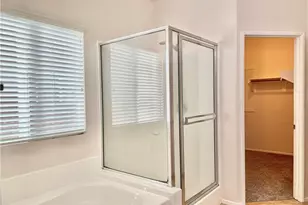 13953 Tawney Ridge Ln, Victorville, CA 92394 - Photo 33