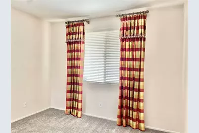 13953 Tawney Ridge Ln, Victorville, CA 92394 - Photo 17