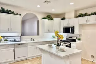 13953 Tawney Ridge Ln, Victorville, CA 92394 - Photo 13