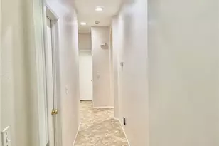 13953 Tawney Ridge Ln, Victorville, CA 92394 - Photo 19