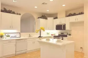 13953 Tawney Ridge Ln, Victorville, CA 92394 - Photo 3