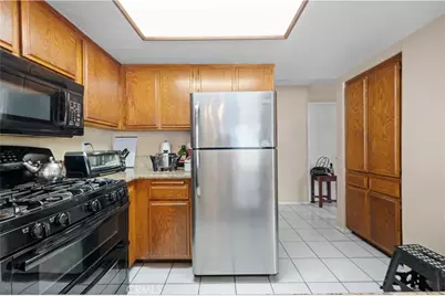 812 W Grondahl #D, Covina, CA 91722 - Photo 25