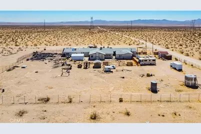 25330 Vancouver Avenue, Adelanto, CA 92301 - Photo 9