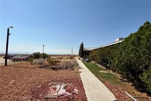 25330 Vancouver Ave, Adelanto, CA 92301 - Photo 13