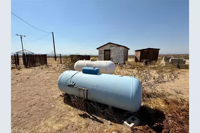 25330 Vancouver Avenue, Adelanto, CA 92301 - Photo 33