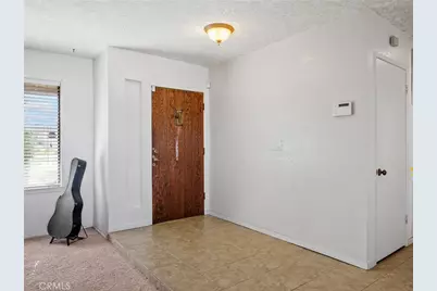 15476 Pahute Street, Victorville, CA 92395 - Photo 7