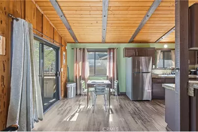 44667 Barton, Sugarloaf, CA 92386 - Photo 7