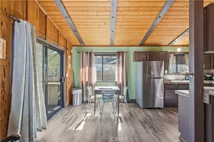 44667 Barton, Sugarloaf, CA 92386 - Photo 7