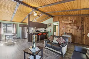 44667 Barton, Sugarloaf, CA 92386 - Photo 3