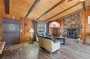 44667 Barton, Sugarloaf, CA 92386 - Photo 3