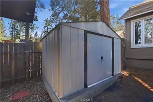 44667 Barton, Sugarloaf, CA 92386 - Photo 25