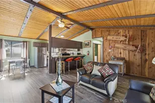 44667 Barton, Sugarloaf, CA 92386 - Photo 5